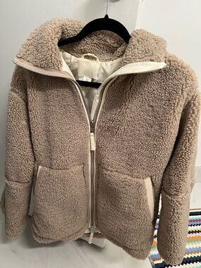 H&M Teddy Fleece Jacket - SIZE XS